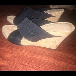 Aerosoles wedge sandals